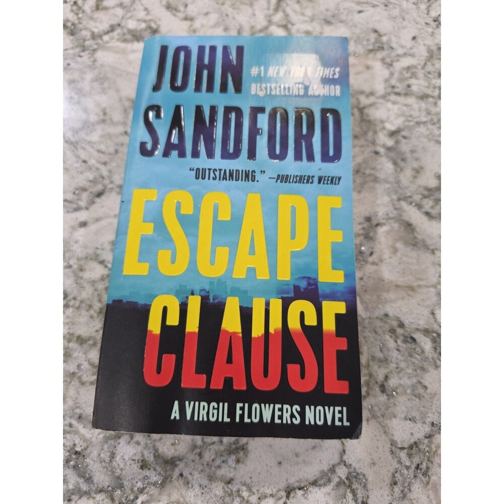 Escape Clause (A Virgil Flowers Novel) Paperback Sandford, John 9780425276228